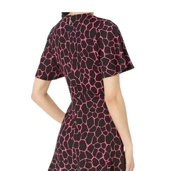 Michael Kors pink and black giraffe print flutter O ring dress size small - Picture 9 of 14